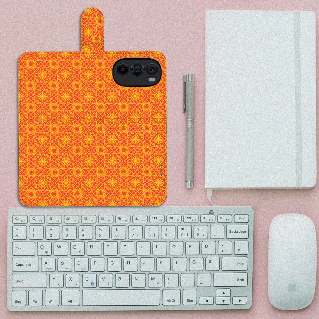 Motorola Edge 30 Pro Telefoon Hoesje Batik Oranje