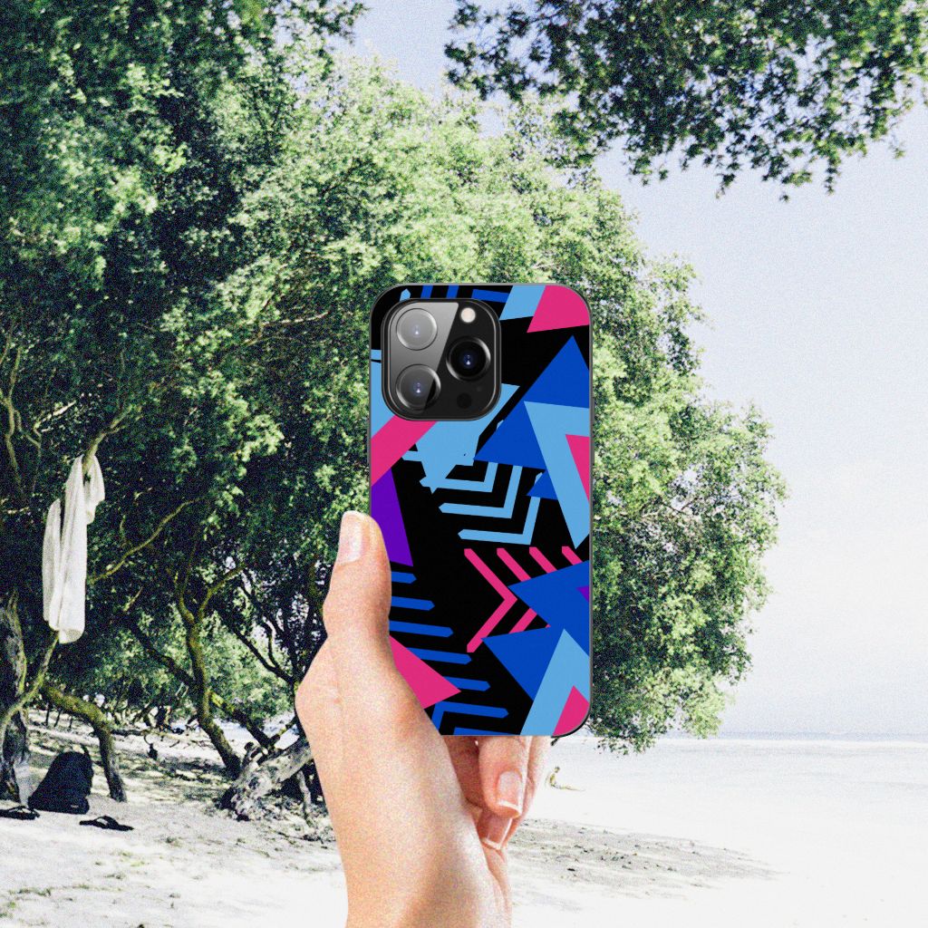 iPhone 14 Pro Backcover Funky Triangle B2C Telecom