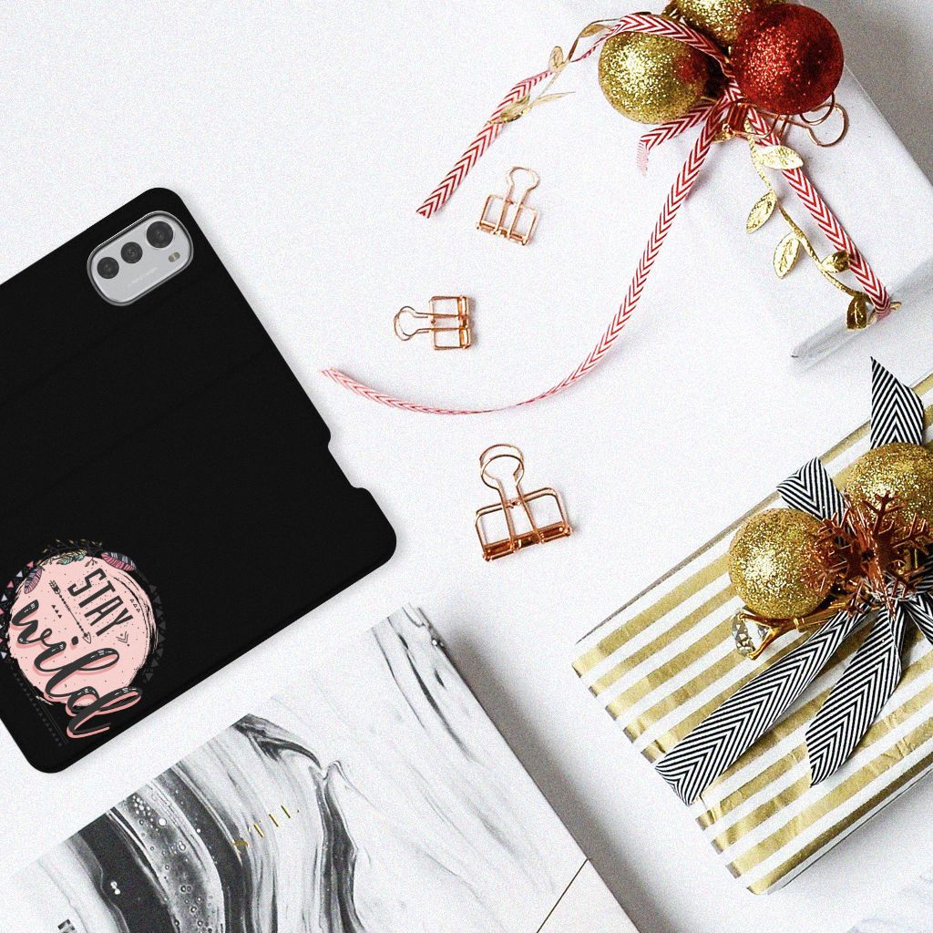 Motorola Moto E32 | Moto E32s Magnet Case Boho Stay Wild - B2C Telecom
