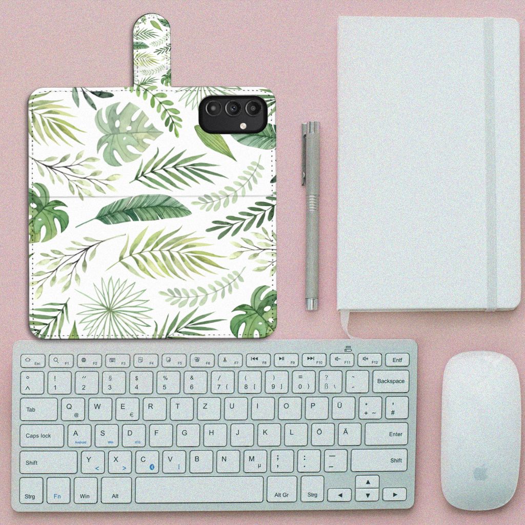 Samsung Galaxy A14 4G Hoesje Leaves met groen bladeren patroon, laptop, muis en notitieboekje.