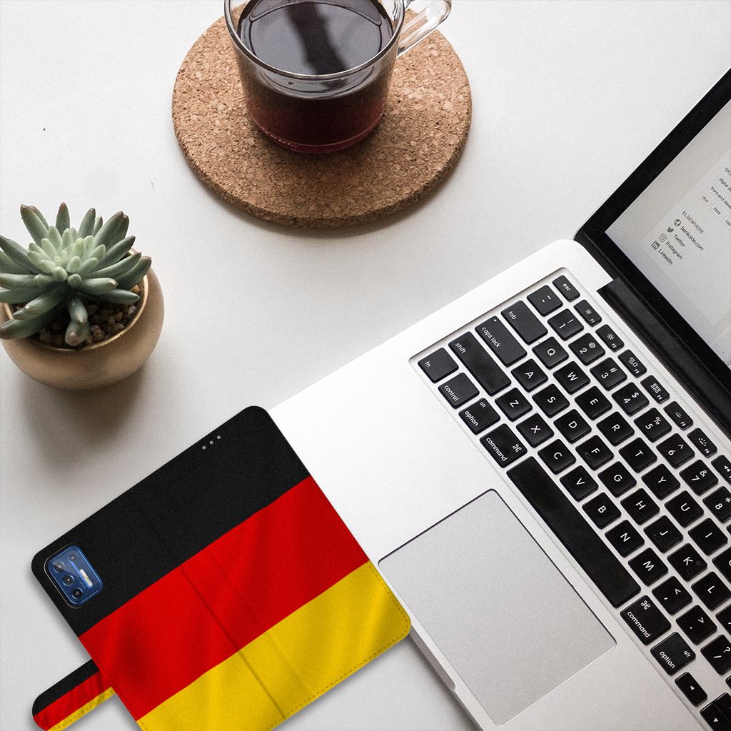Motorola Moto G9 Plus Bookstyle Case Duitsland