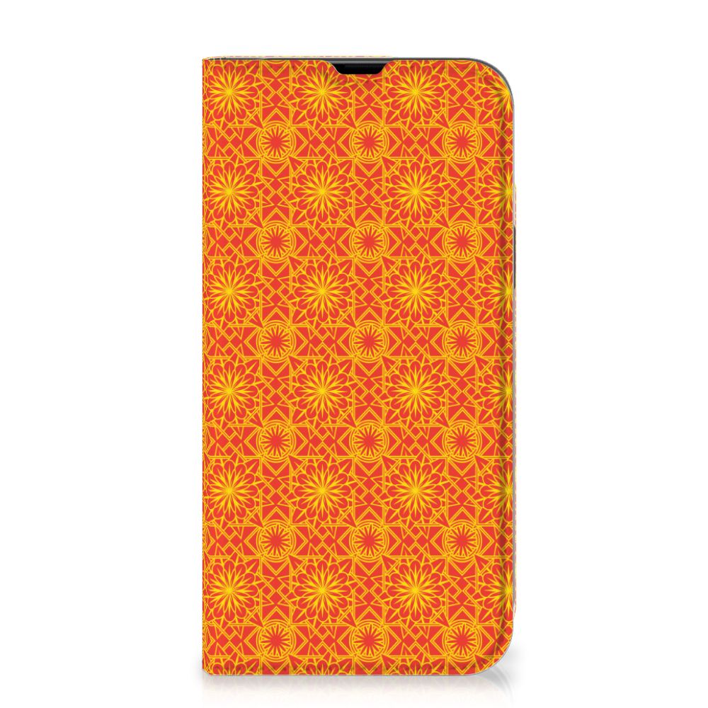 iPhone 13 Pro Max Hoesje met Magneet Batik Oranje - B2C Telecom