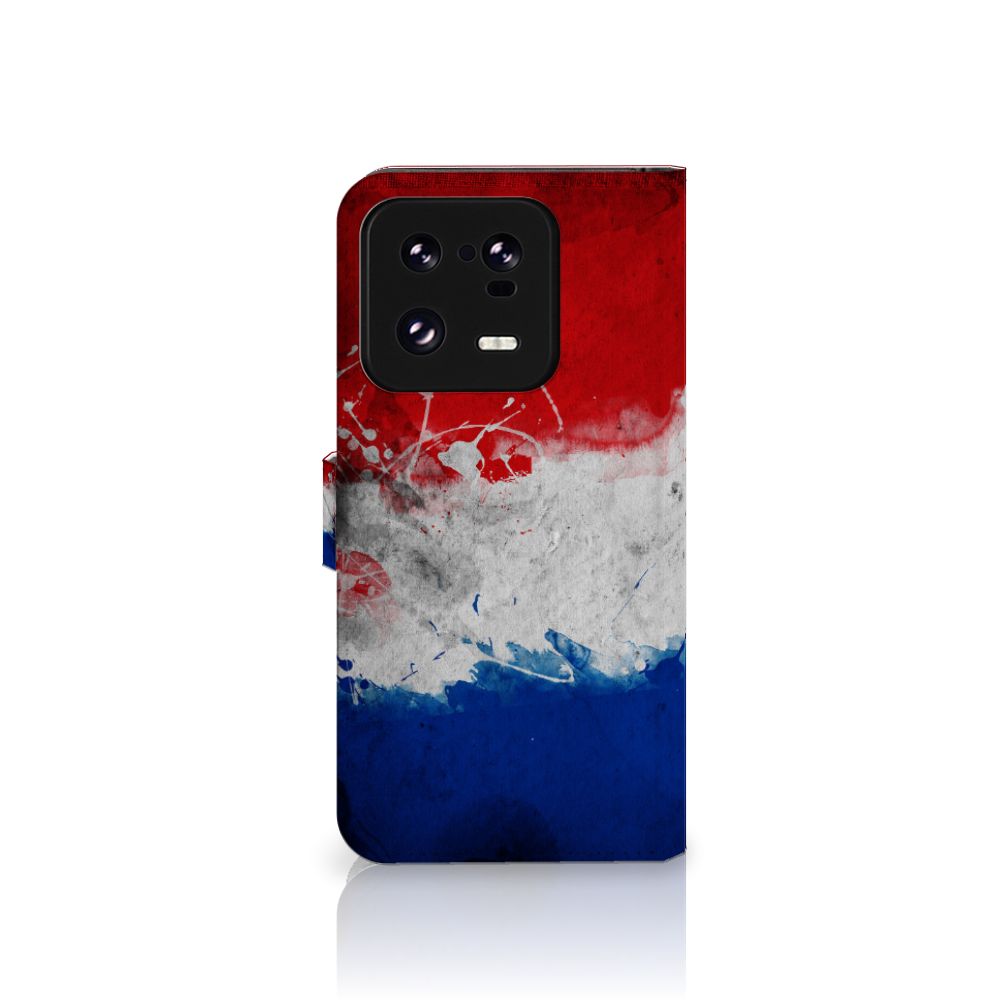 Xiaomi 13 Pro Bookstyle Case Nederland met artistiek ontwerp van de Nederlandse vlag.