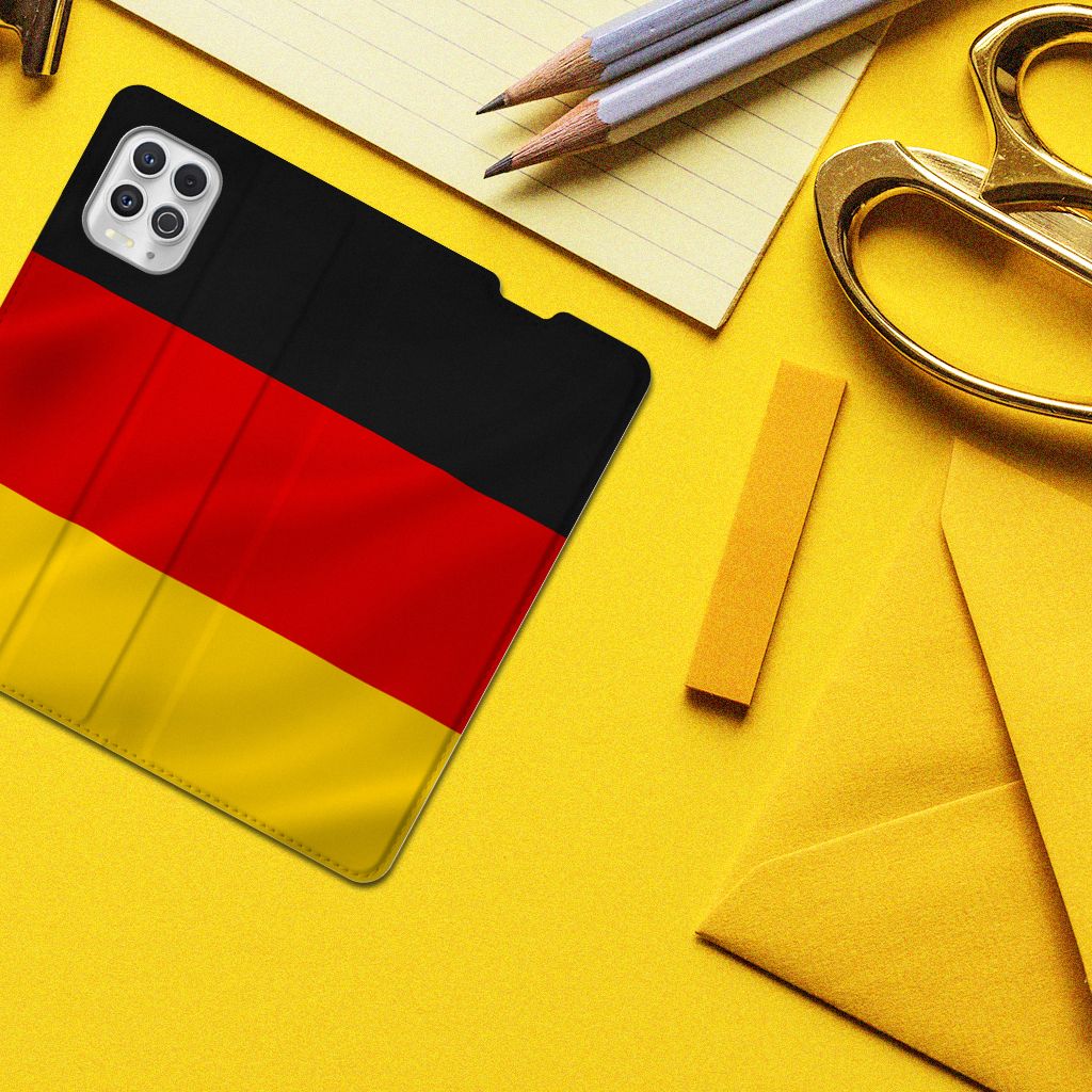 Motorola Moto G100 Standcase Duitsland - B2C Telecom