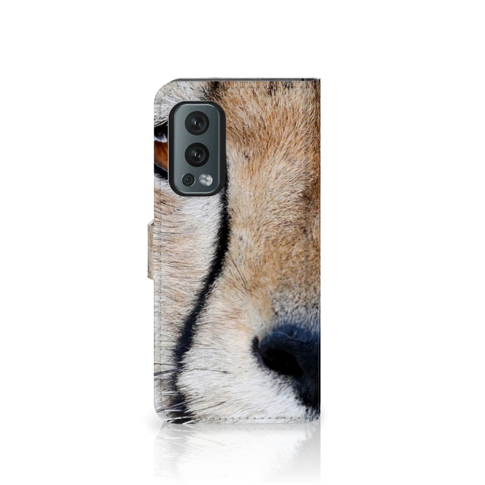 OnePlus Nord 2 5G Telefoonhoesje met Pasjes Cheetah close-up afbeelding van cheeta gezicht