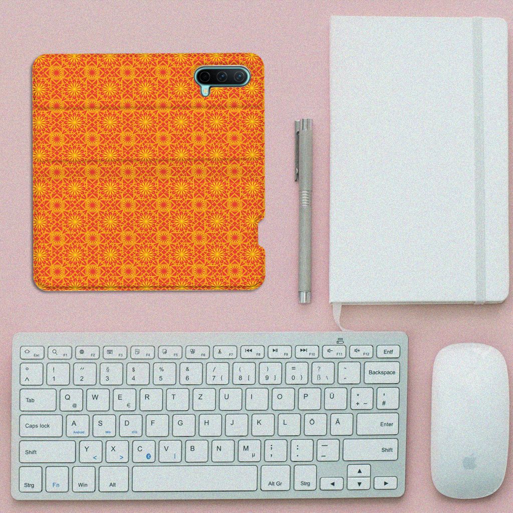OnePlus Nord CE 5G Hoesje met Magneet Batik Oranje - B2C Telecom
