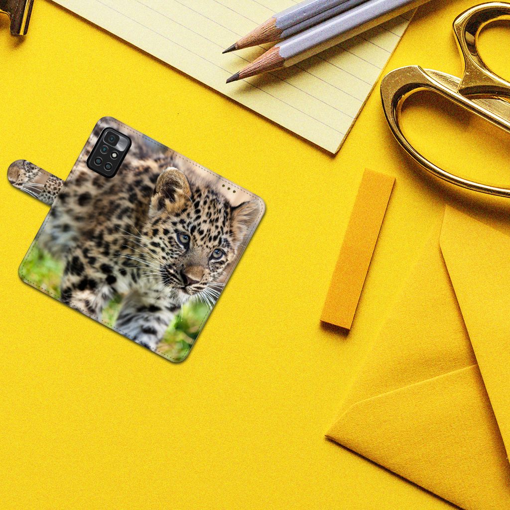 Xiaomi Redmi 10 Telefoonhoesje met Pasjes Baby Luipaard