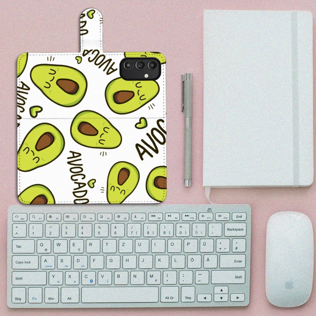 Samsung Galaxy A14 4G Leuk Hoesje Avocado Singing met schattige avocado's en een vrolijk design.