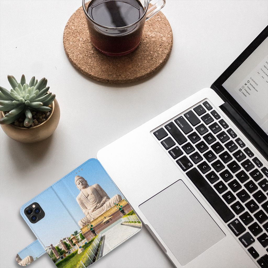 Apple iPhone 11 Pro Flip Cover Boeddha