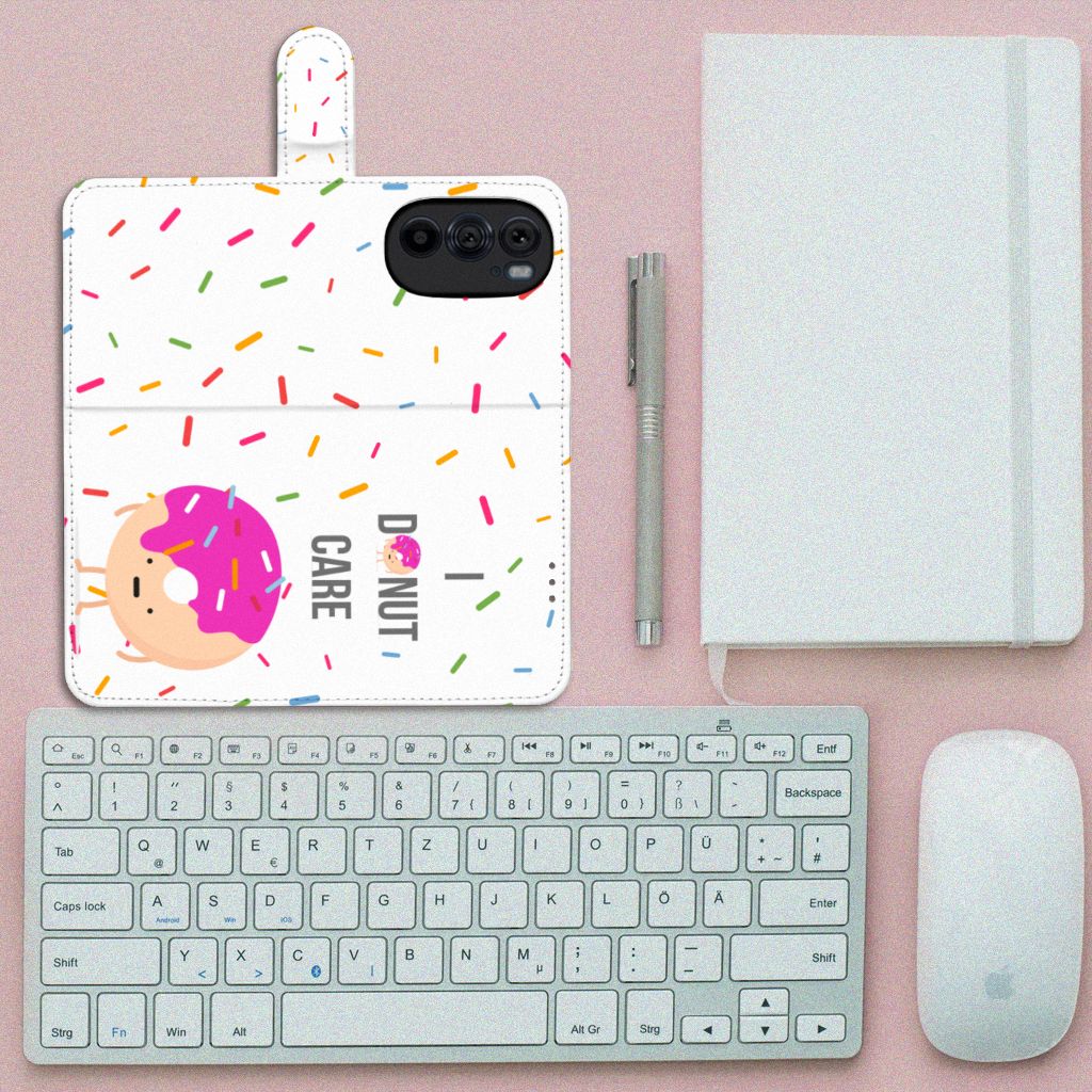 Motorola Edge 30 Pro Book Cover Donut Roze