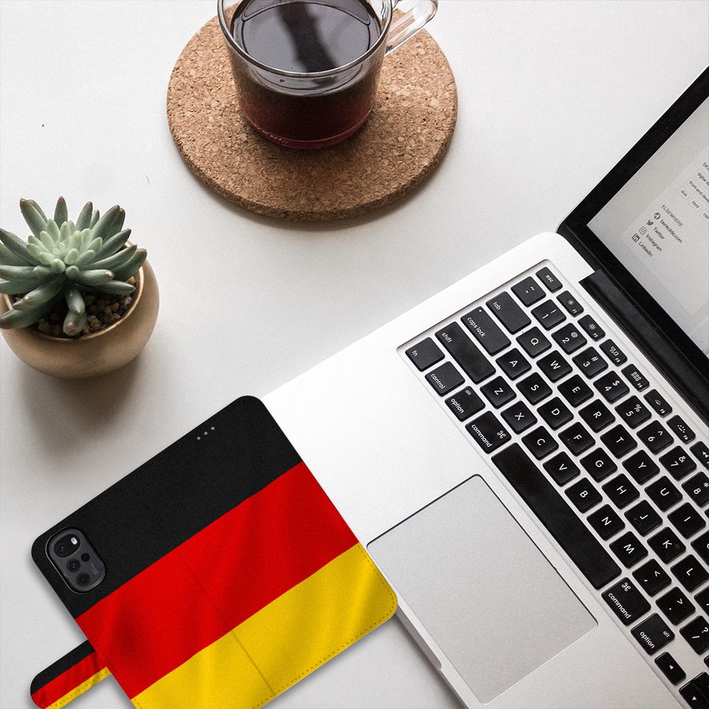 Motorola Moto G22 Bookstyle Case Duitsland