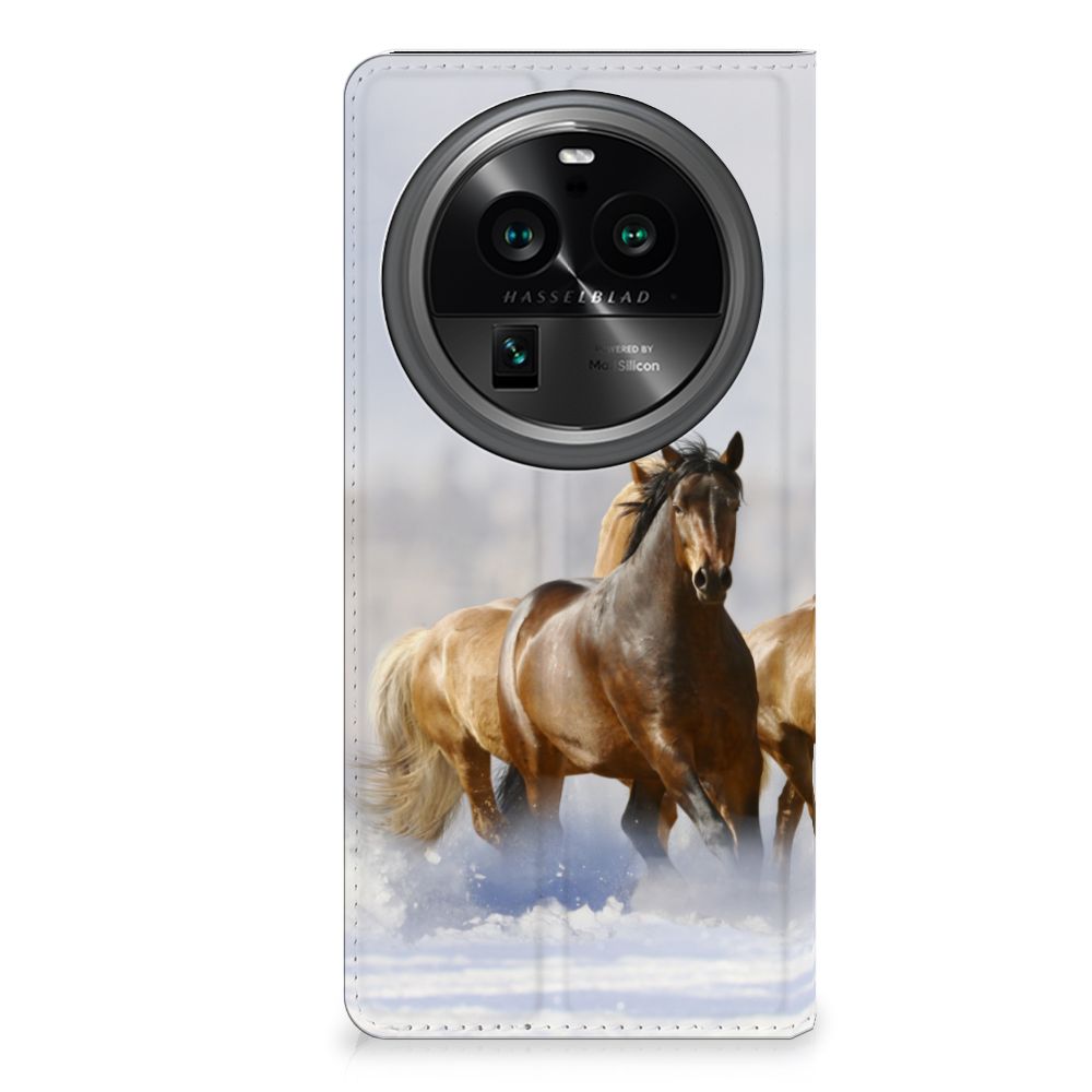 OPPO X6 Pro Hoesje maken Paarden met afbeelding van galloperende paarden op een smartphonehoesje.