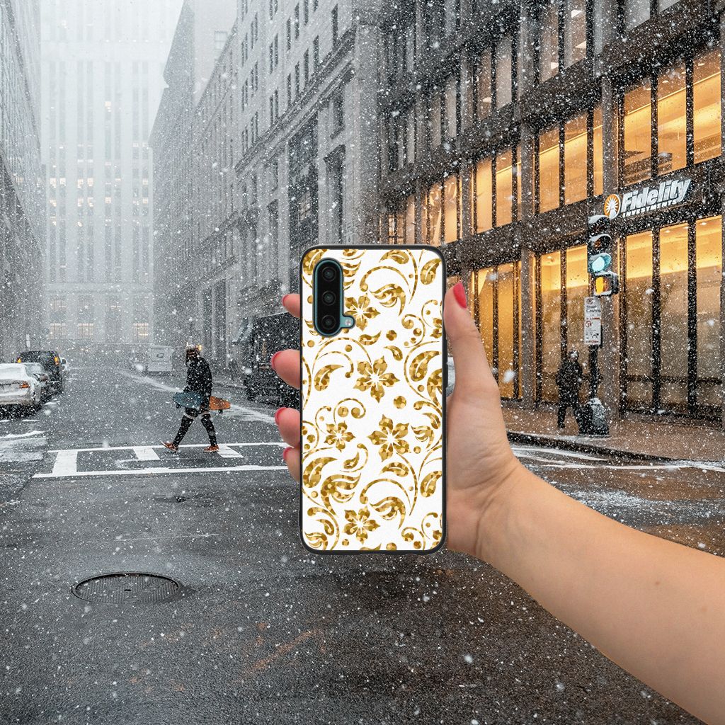 OnePlus Nord CE 5G Bloemen Hoesje Gouden Bloemen B2C Telecom