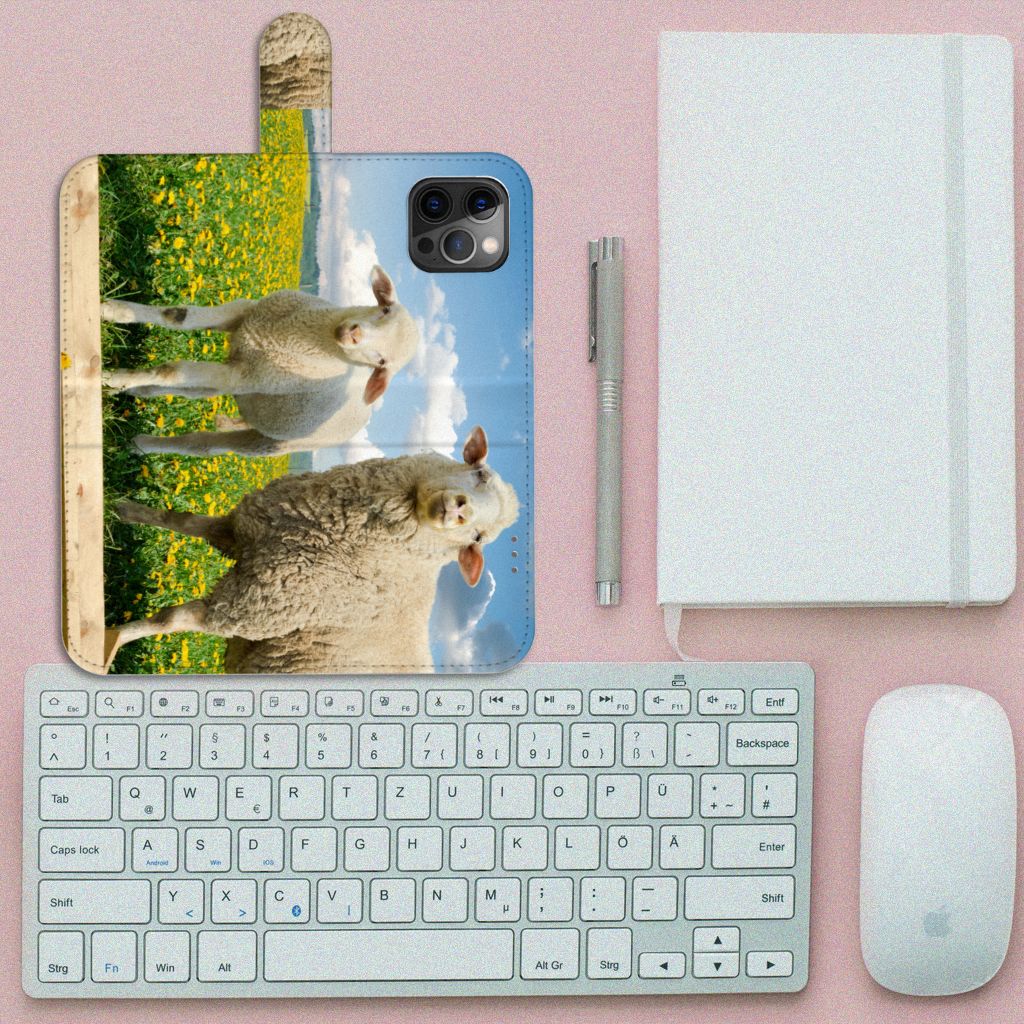 Apple iPhone 12 Pro Max Telefoonhoesje met Pasjes Schaap en Lammetje