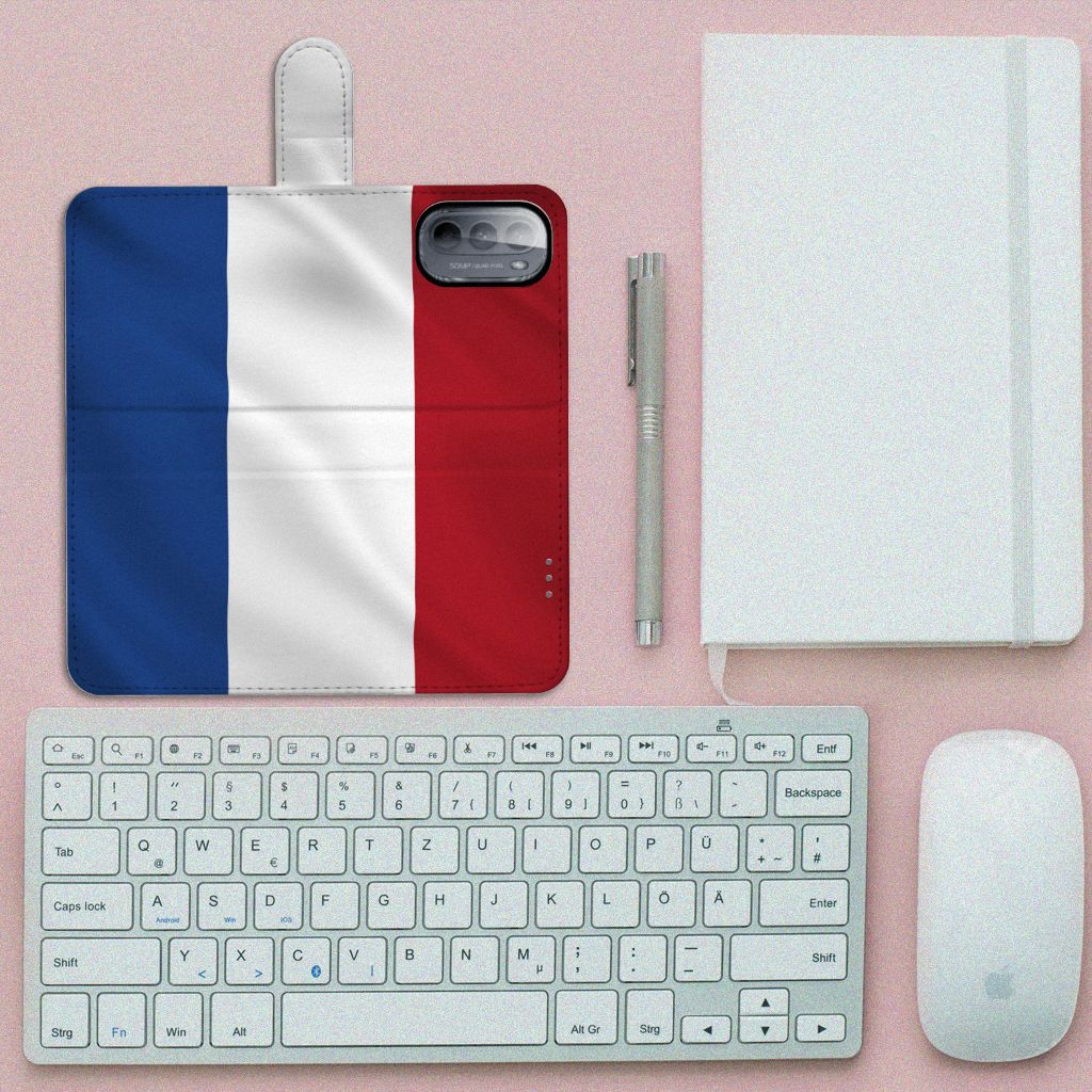 Motorola Moto G31 | G41 Bookstyle Case Nederlandse Vlag met Franse vlag design, ideaal voor Nederlandse trots.