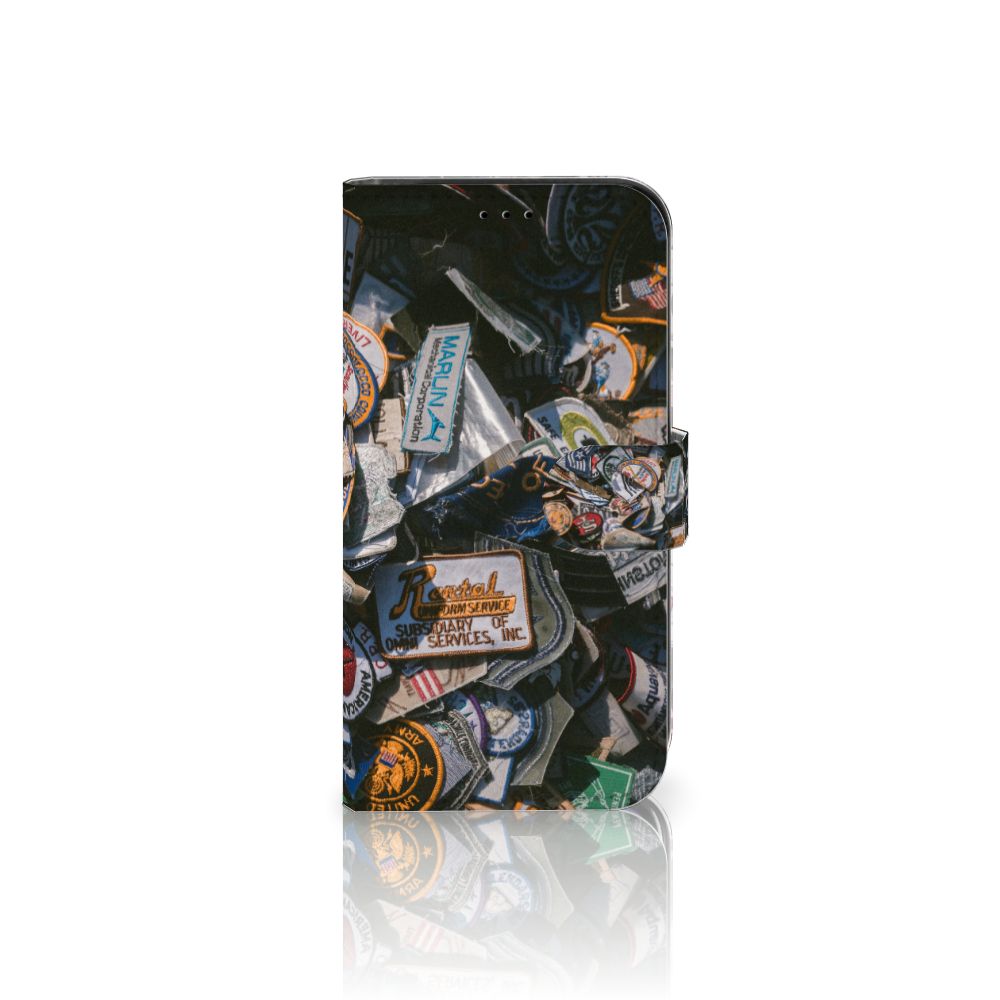 Apple iPhone 13 Telefoonhoesje met foto Badges