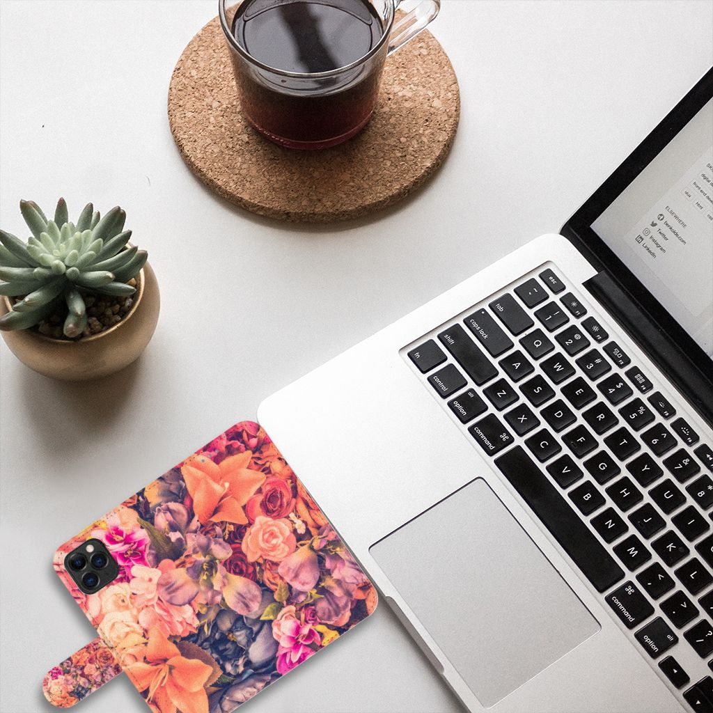 Apple iPhone 11 Pro Hoesje Bosje Bloemen