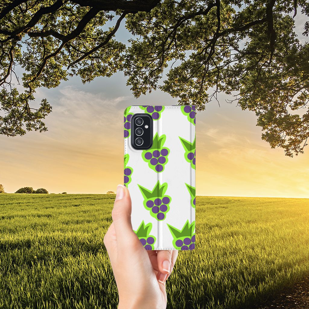 Samsung Galaxy M52 Flip Style Cover Druiven - B2C Telecom