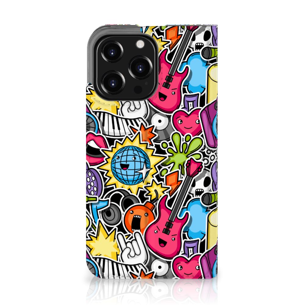 iPhone 13 Pro Hippe Standcase Punk Rock met kleurrijk en creatief ontwerp, vol gitaar en muziek elementen.