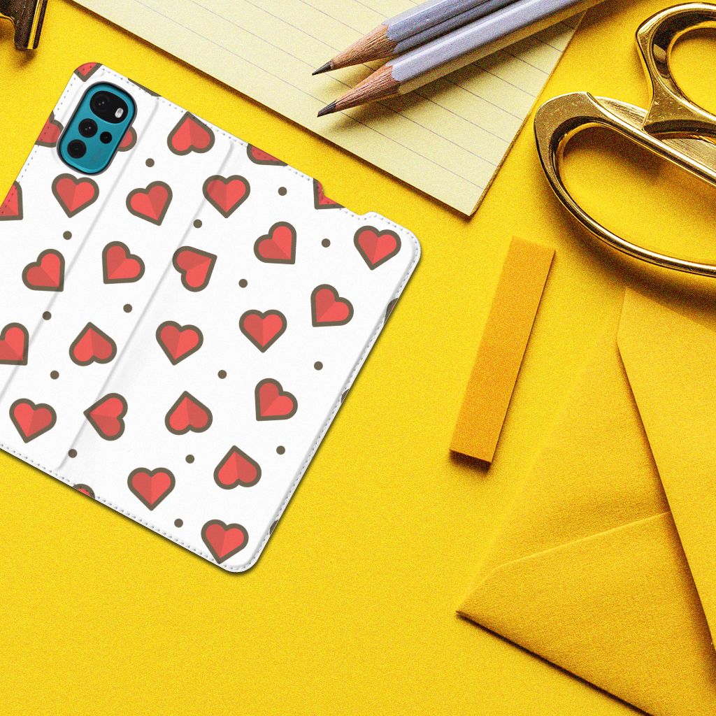 Motorola Moto G22 Hoesje met Magneet Hearts - B2C Telecom