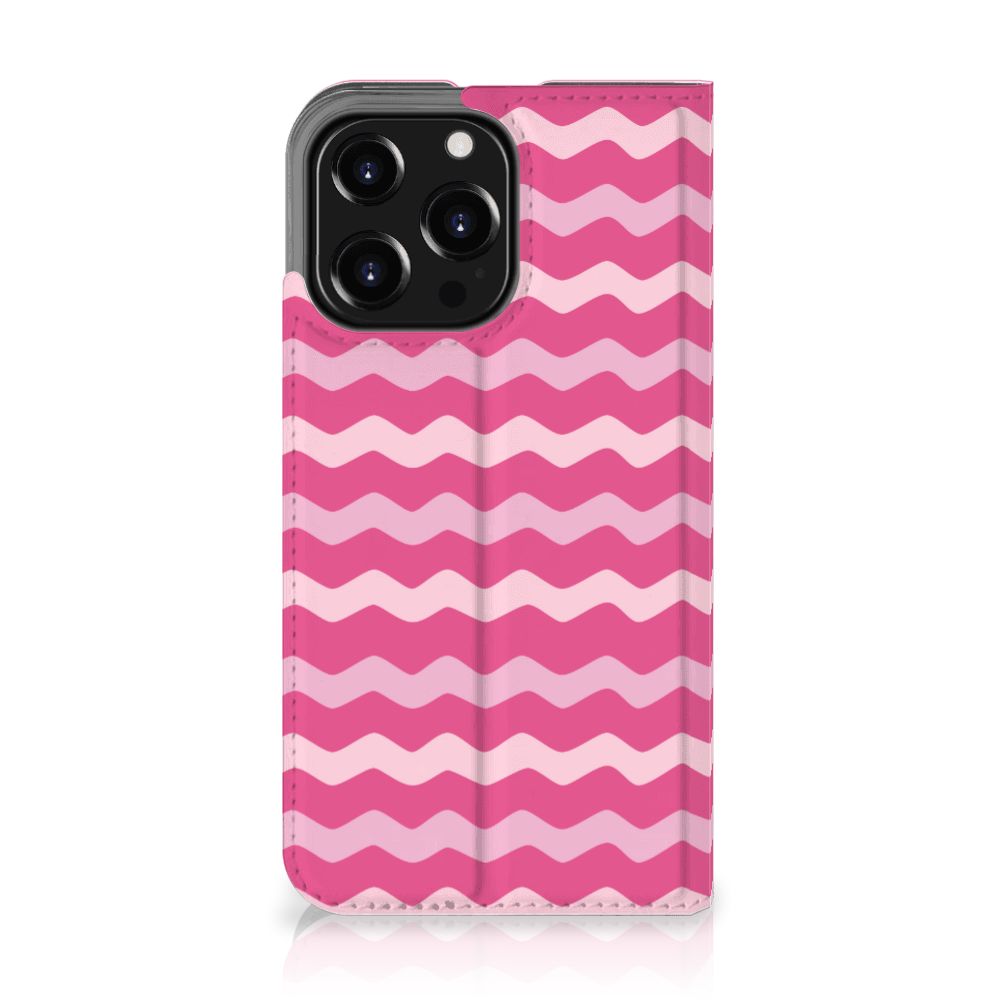 iPhone 13 Pro Hoesje met Magneet Waves Pink - B2C Telecom