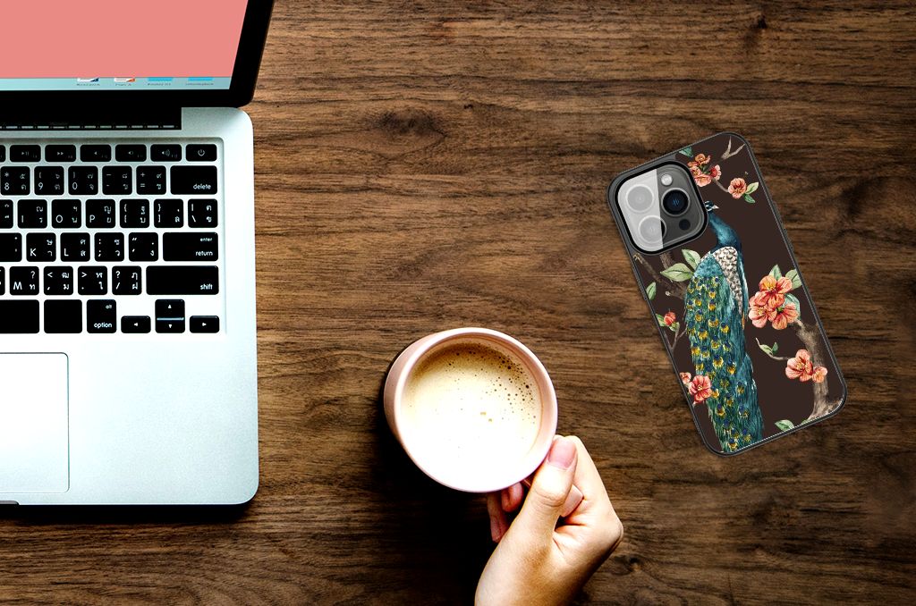 iPhone 13 Pro Max Dierenprint Telefoonhoesje Pauw met Bloemen B2C Telecom