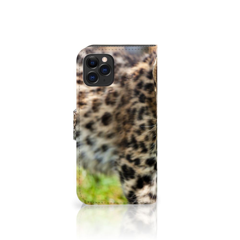 Apple iPhone 11 Pro Telefoonhoesje met Pasjes Baby Luipaard