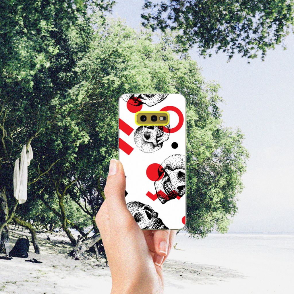 Silicone Back Case Samsung Galaxy S10e Skull Red
