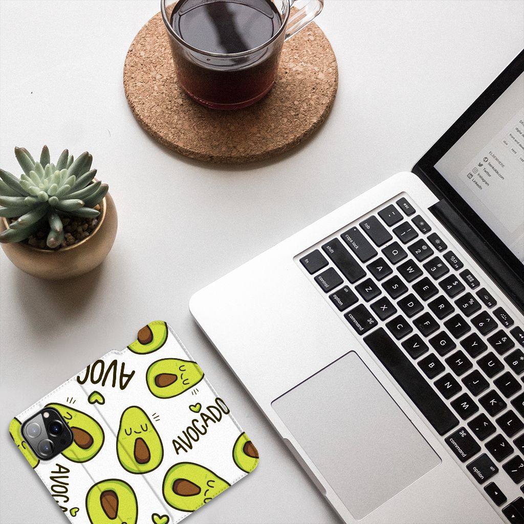iPhone 14 Pro Magnet Case Avocado Singing - B2C Telecom