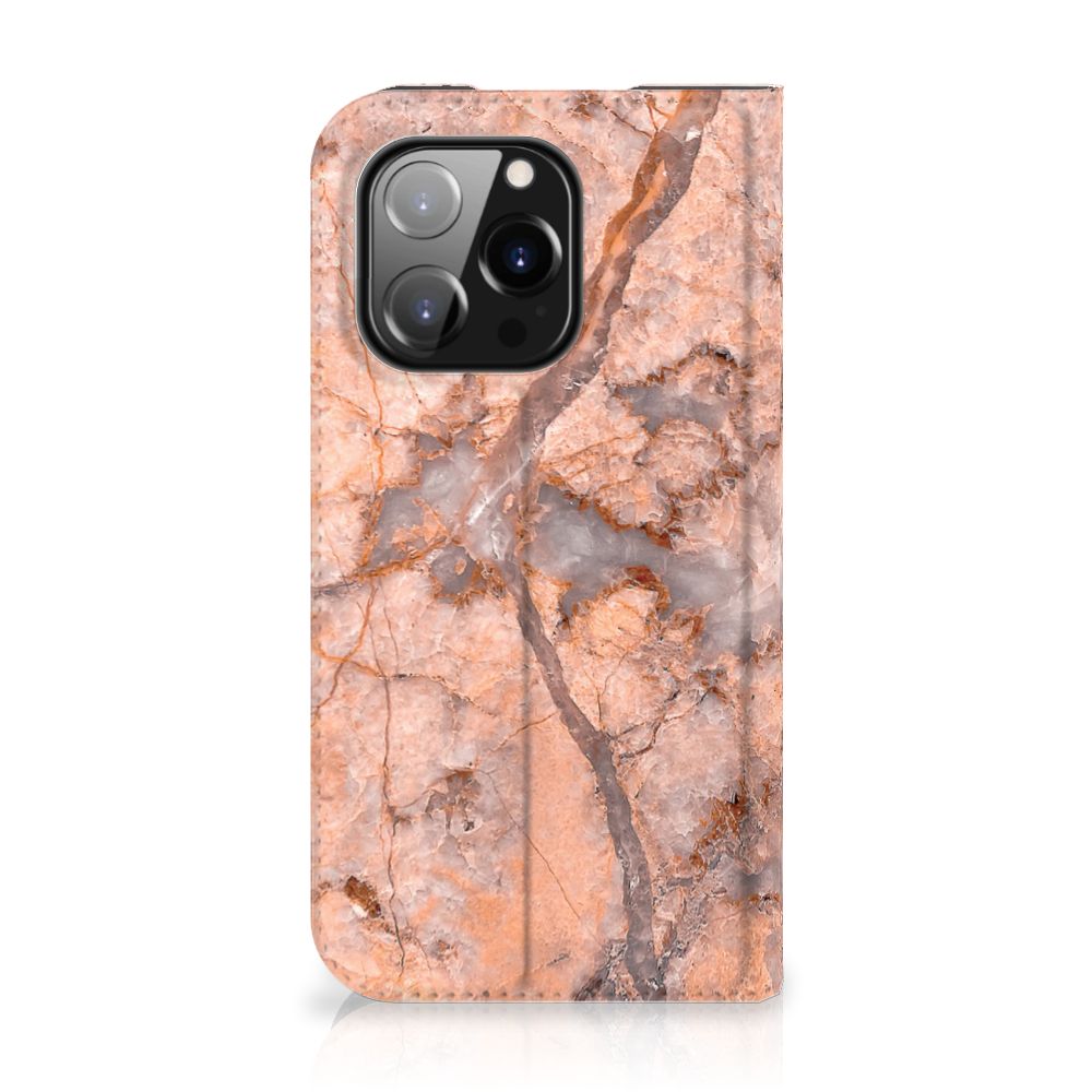 iPhone 14 Pro Standcase Marmer Oranje met prachtig oranje marmerdesign. Perfect voor je kostbare telefoon!