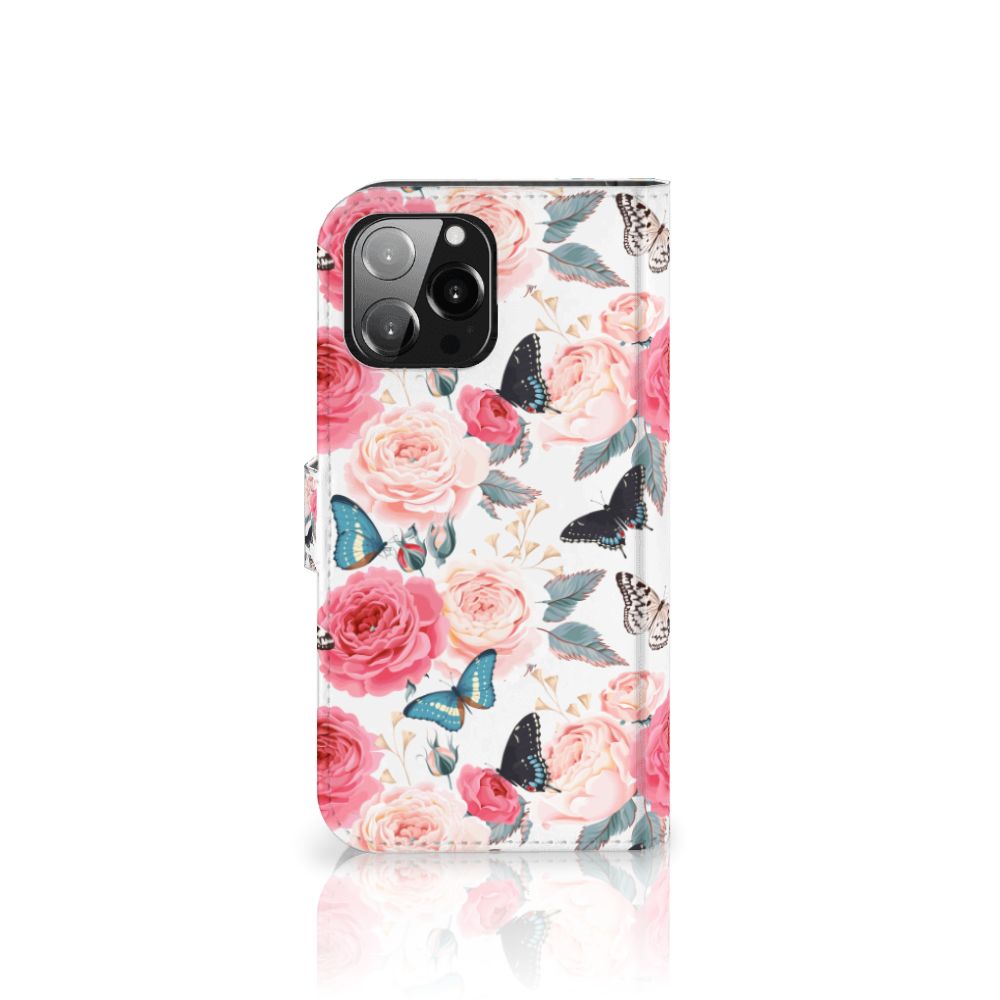 iPhone 13 Pro Max Hoesje Butterfly Roses met kleurrijke vlinders en rozenprint 🌹🦋