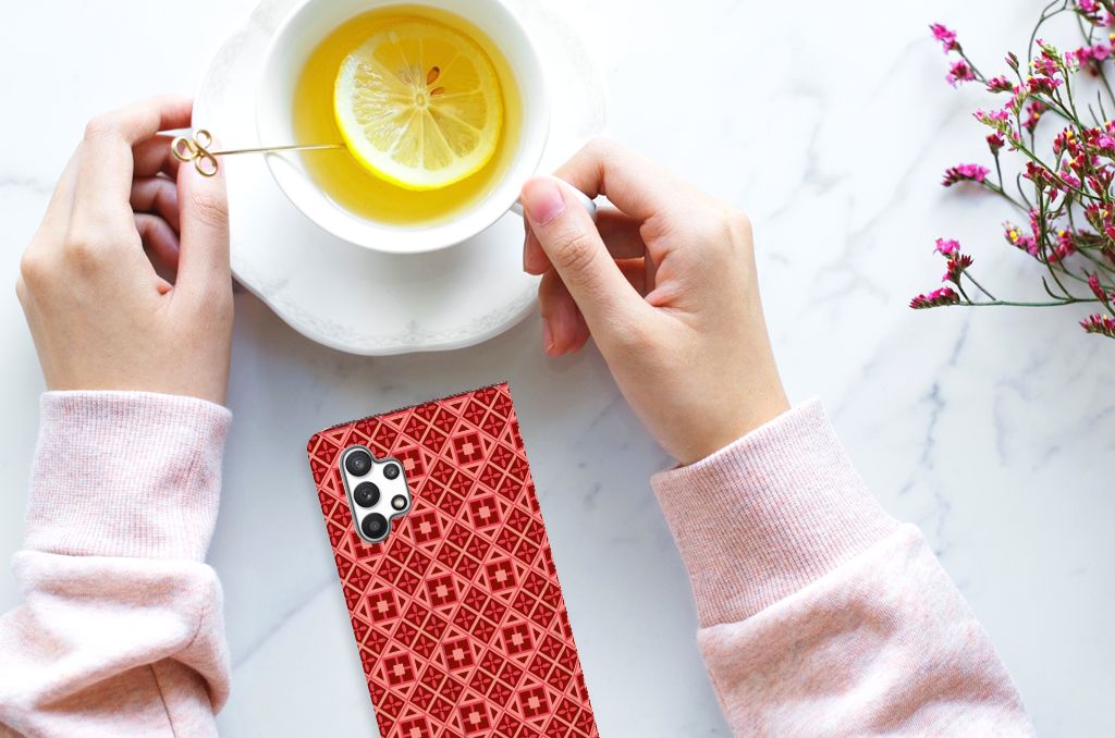 Samsung Galaxy A32 4G | A32 5G Enterprise Editie Hoesje met Magneet Batik Rood - B2C Telecom