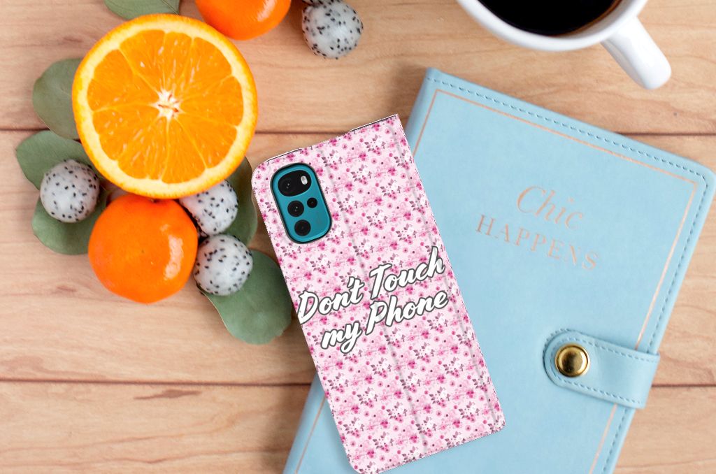 Motorola Moto G22 Design Case Flowers Pink DTMP - B2C Telecom