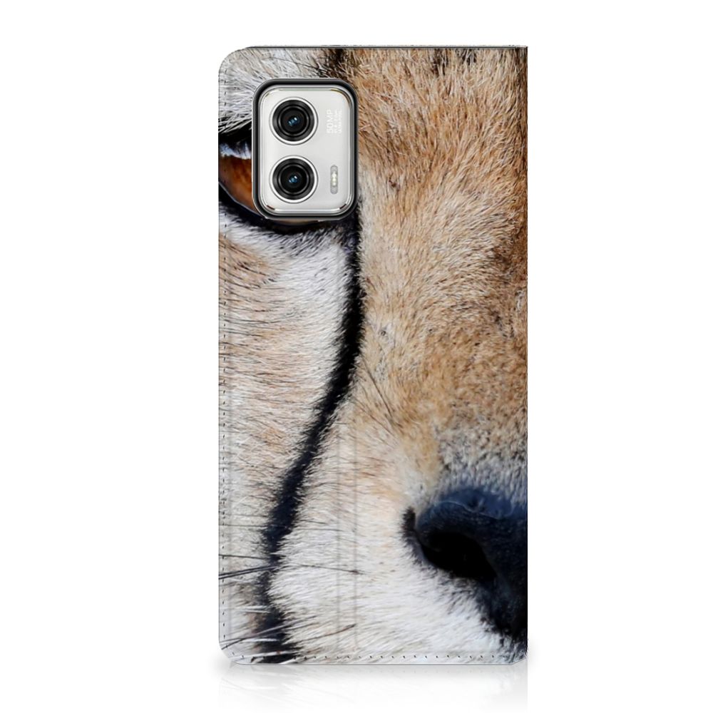 Motorola Moto G73 Hoesje maken Cheetah met close-up van een jachtluipaard.