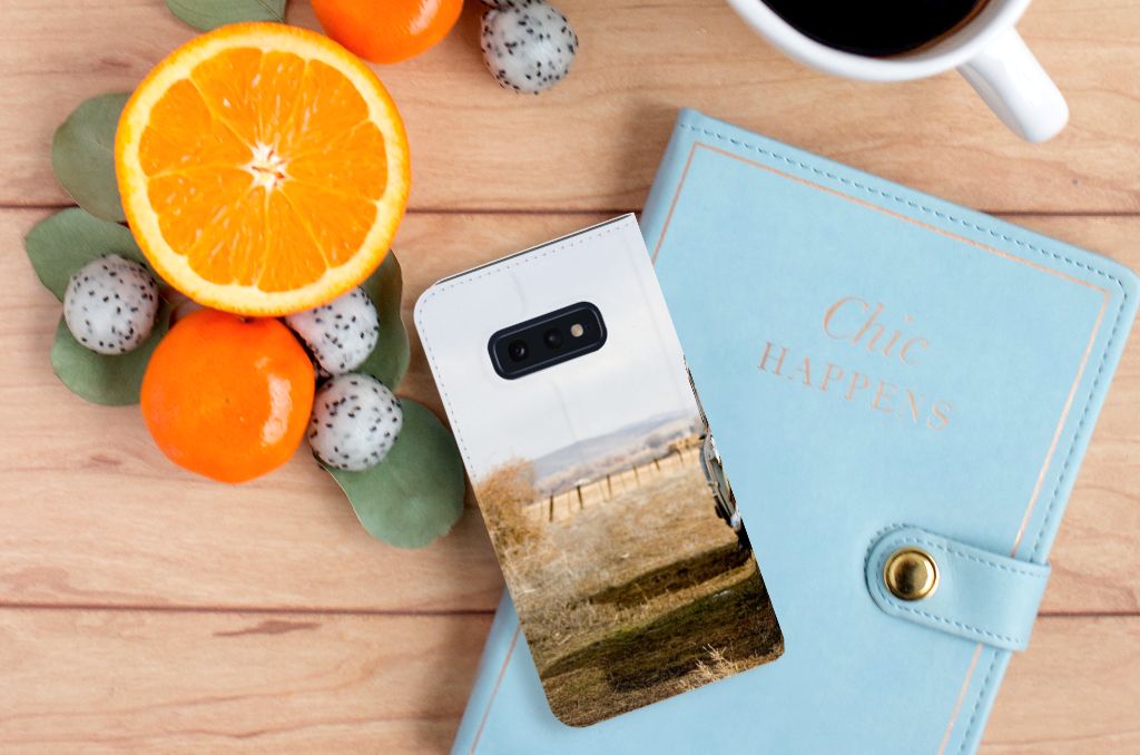 Samsung Galaxy S10e Stand Case Vintage Auto