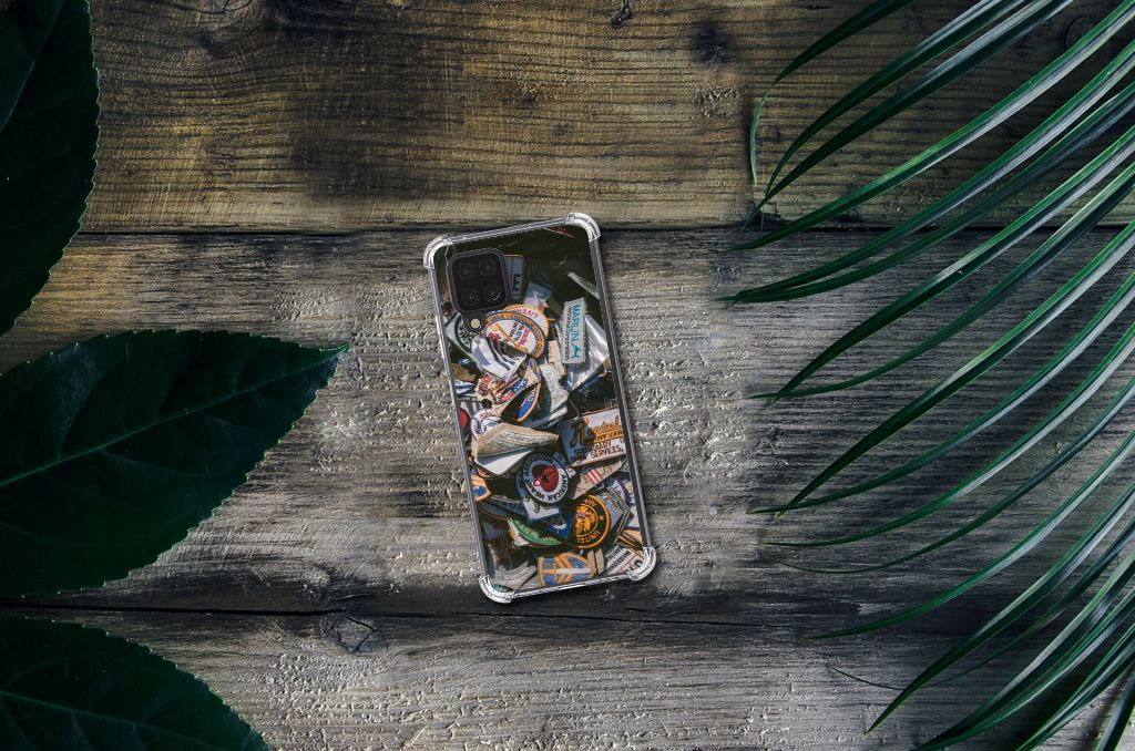 Samsung Galaxy A12 Anti-shock Hoesje met foto Badges - B2C Telecom