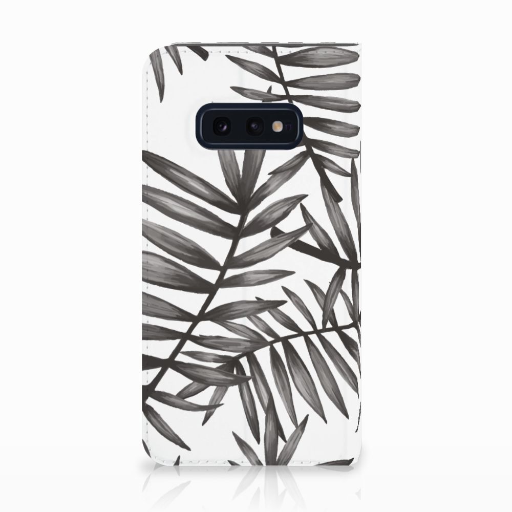 Samsung Galaxy S10e Smart Cover Leaves Grey