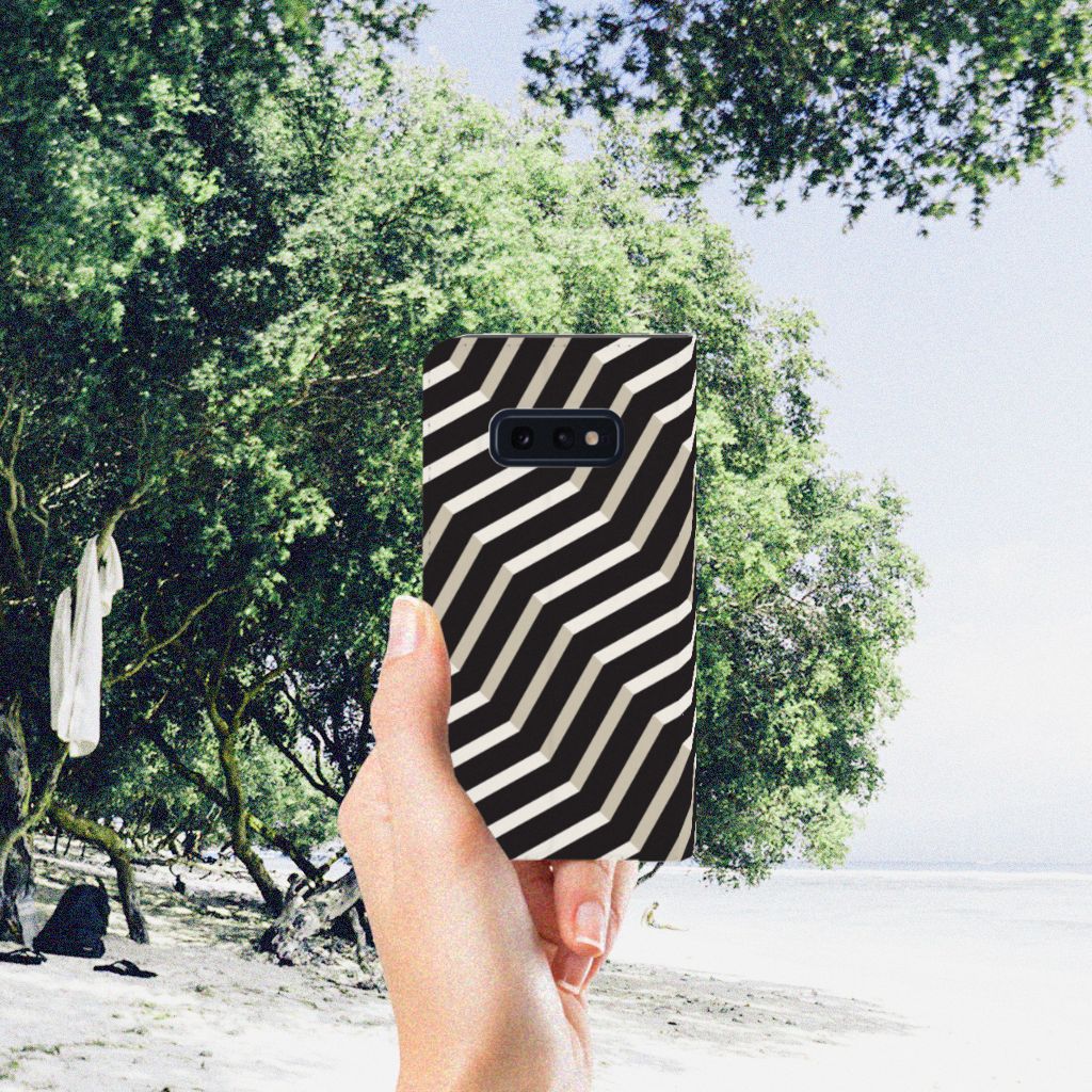 Samsung Galaxy S10e Stand Case Illusion