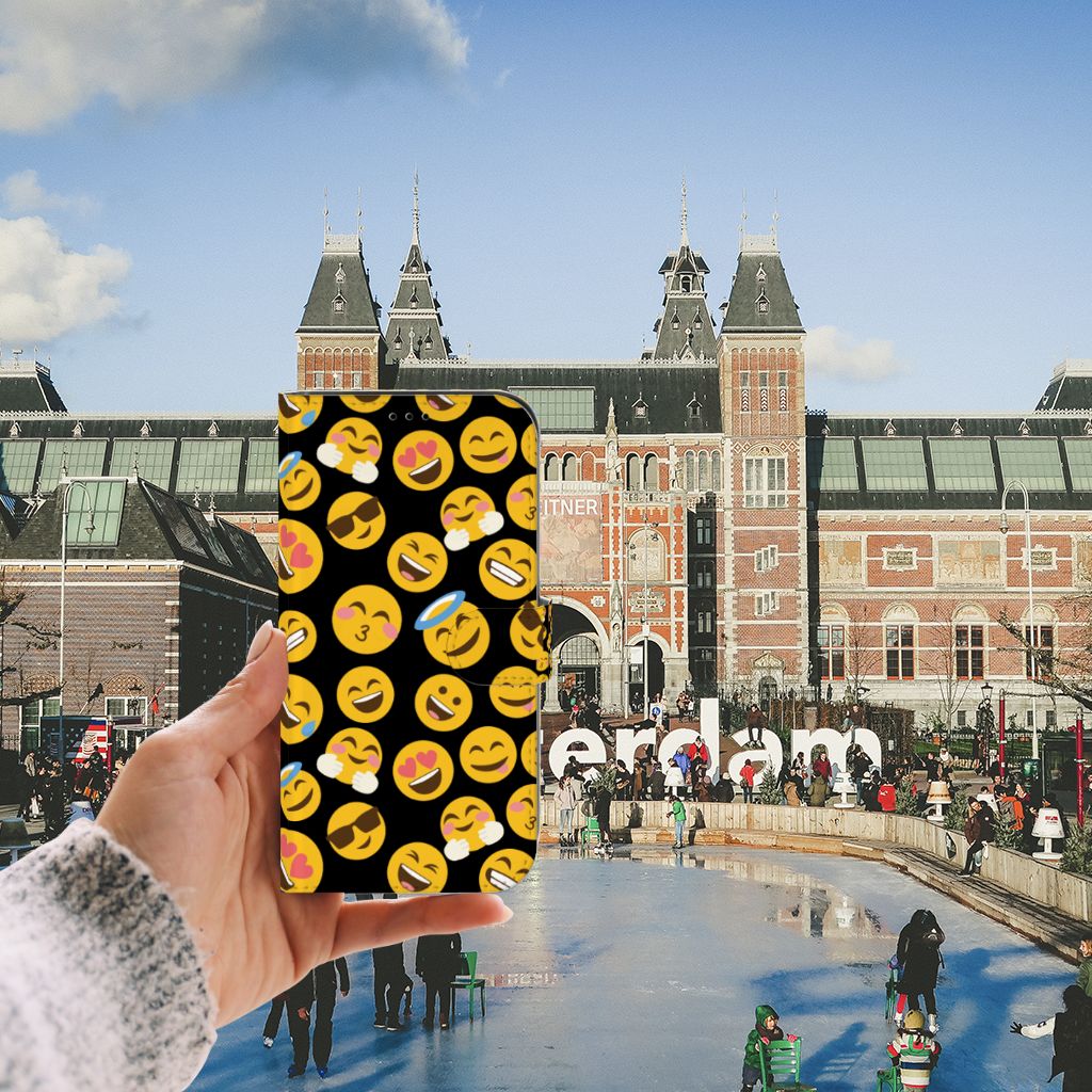 iPhone 13 Pro Max Telefoon Hoesje Emoji met kleurrijke emoji's voor een trendy uitstraling in Amsterdam.