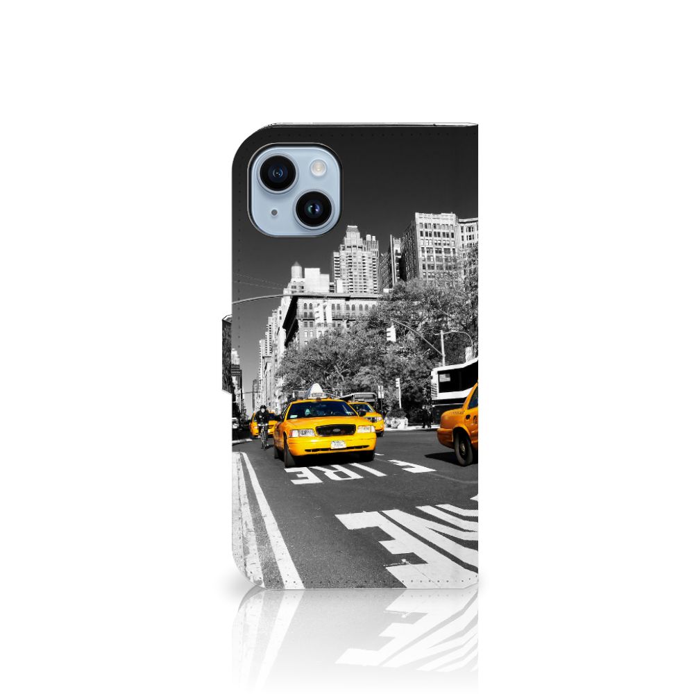 iPhone 15 Plus Flip Cover New York Taxi met een iconisch taxi ontwerp uit New York. 🗽