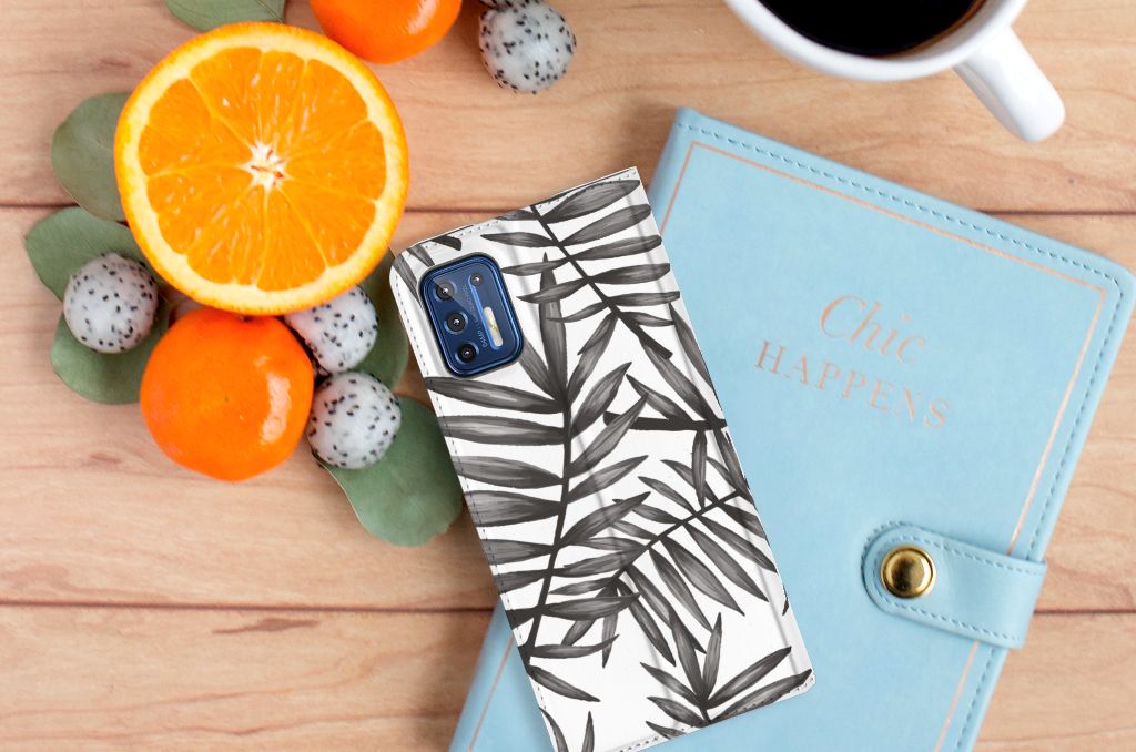 Motorola Moto G9 Plus Smart Cover Leaves Grey - B2C Telecom