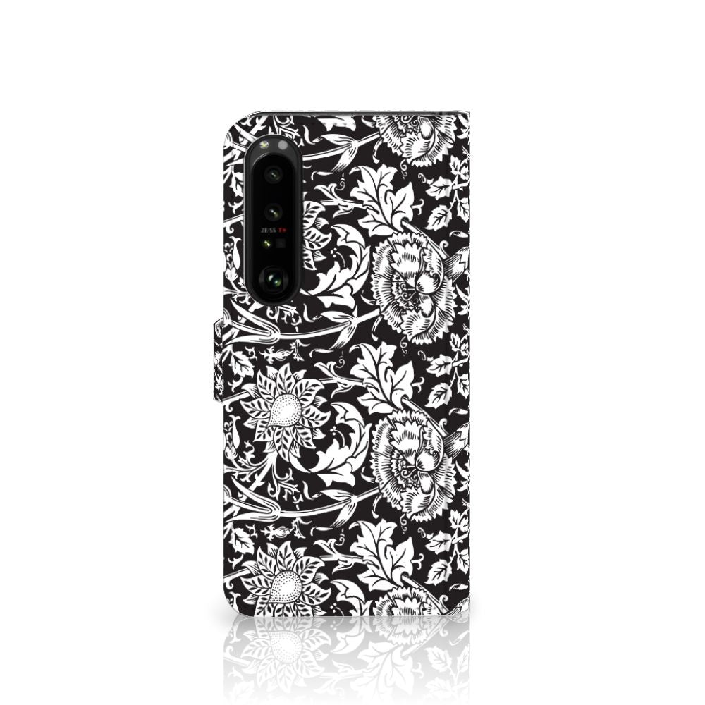 Sony Xperia 1 IV Hoesje Black Flowers