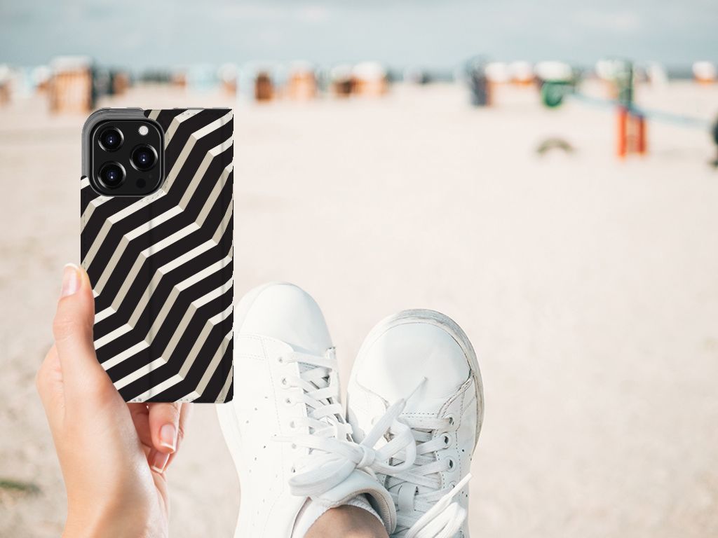 iPhone 13 Pro Stand Case Illusion - B2C Telecom