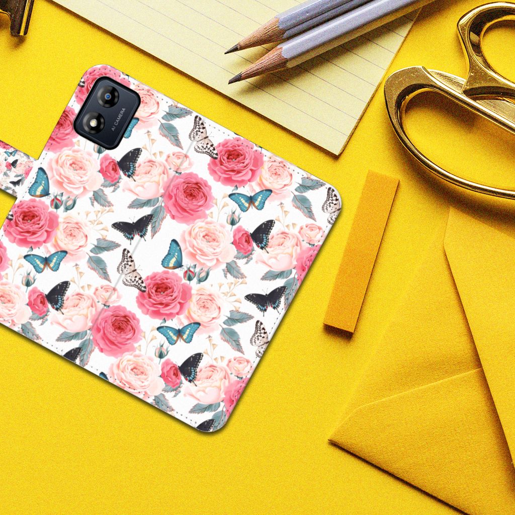 Motorola Moto E13 4G Hoesje Butterfly Roses