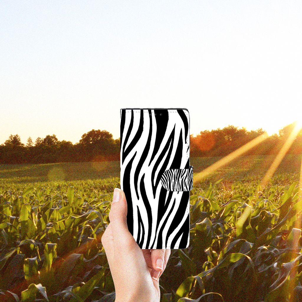 Motorola Edge 20 Lite Telefoonhoesje met Pasjes Zebra