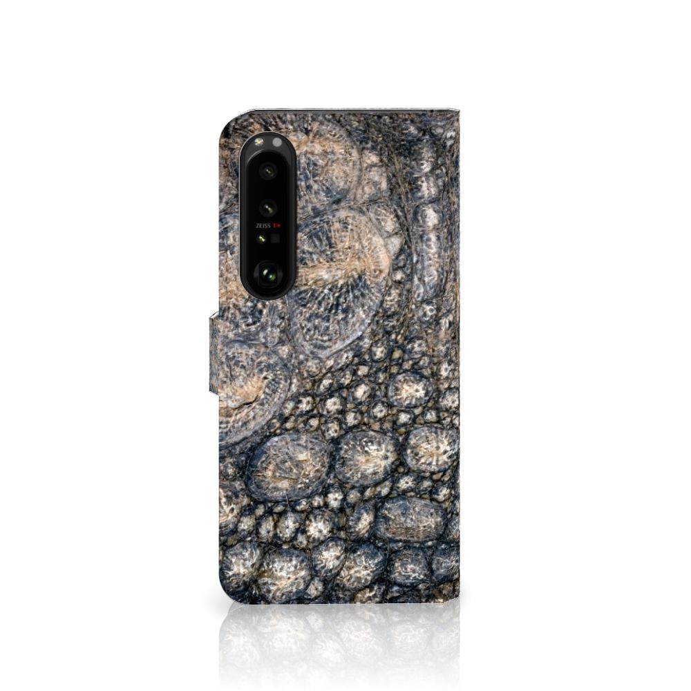 Sony Xperia 1 IV Telefoonhoesje met Pasjes Krokodillenprint