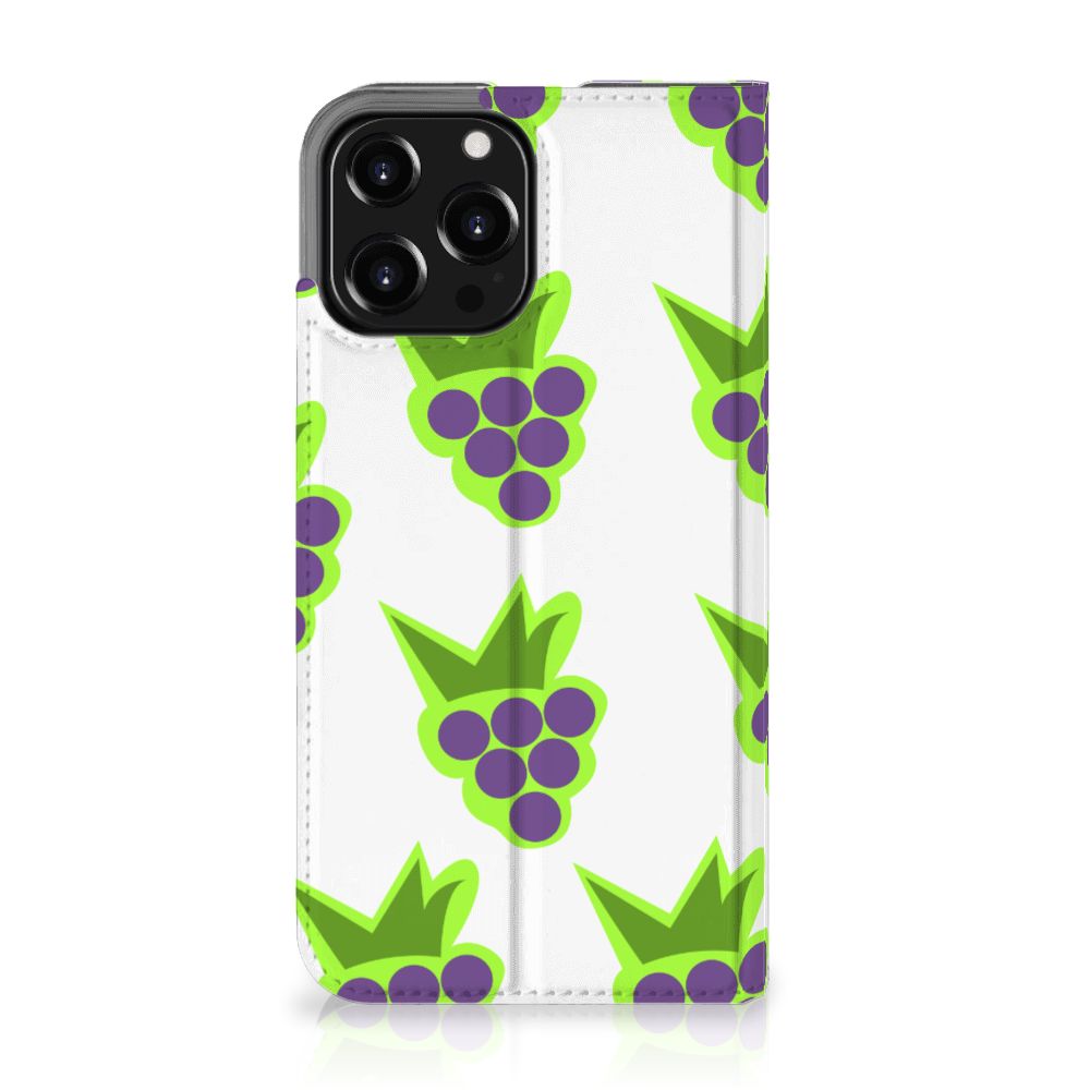 iPhone 13 Pro Max Flip Style Cover Druiven met vrolijke groene en paarse druiventros ontwerp 🍇