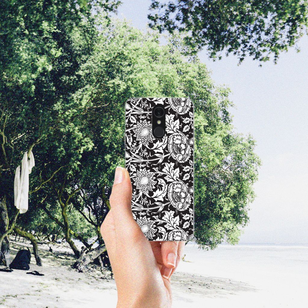 LG Q7 TPU Case Black Flowers