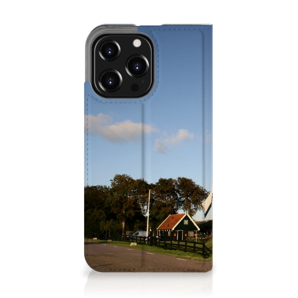 iPhone 13 Pro Book Cover Molen - B2C Telecom