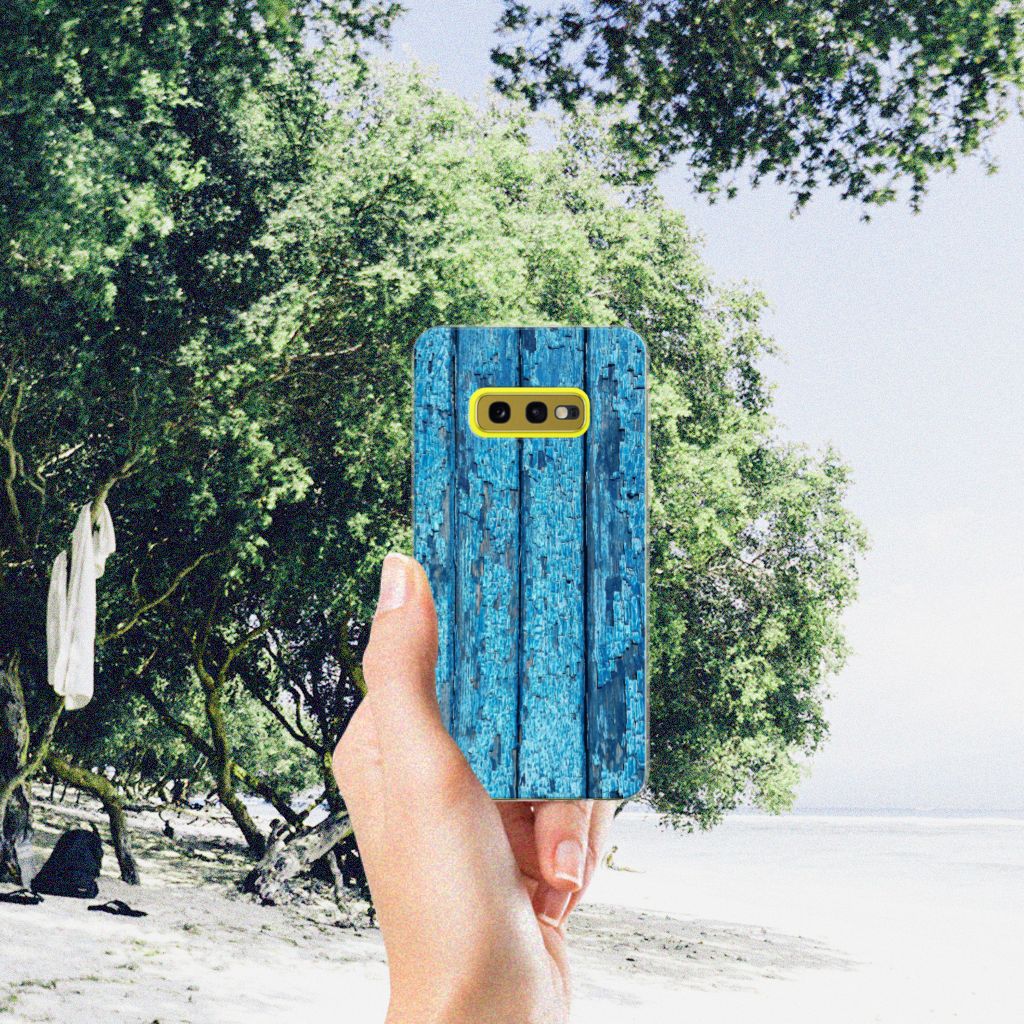 Samsung Galaxy S10e Bumper Hoesje Wood Blue